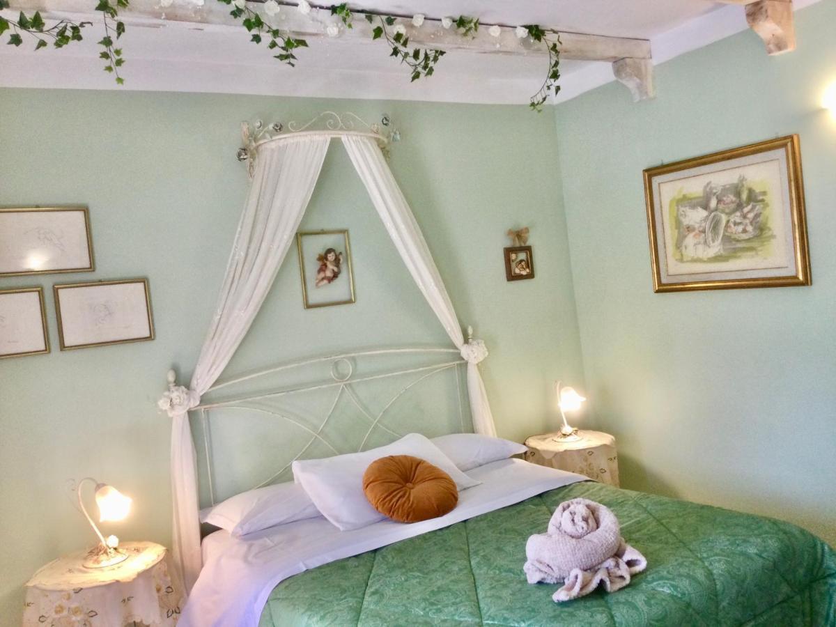 Mirella Charming Bed and Breakfast Alberobello Eksteriør billede