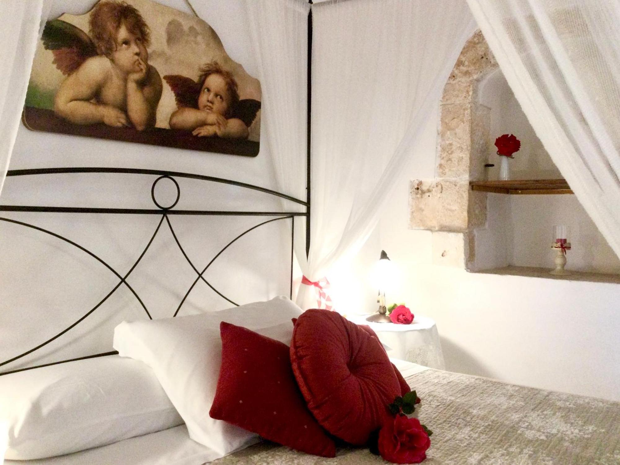 Mirella Charming Bed and Breakfast Alberobello Værelse billede